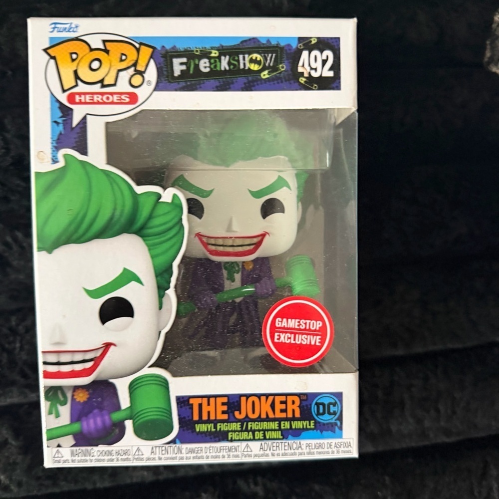 NEW Funko Pop! Heroes: Freakshow - The Joker #492 vinyl figure